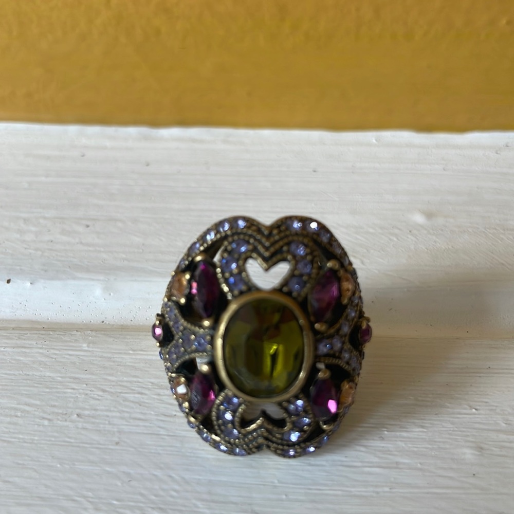 Heidi Daus designer cocktail ring.